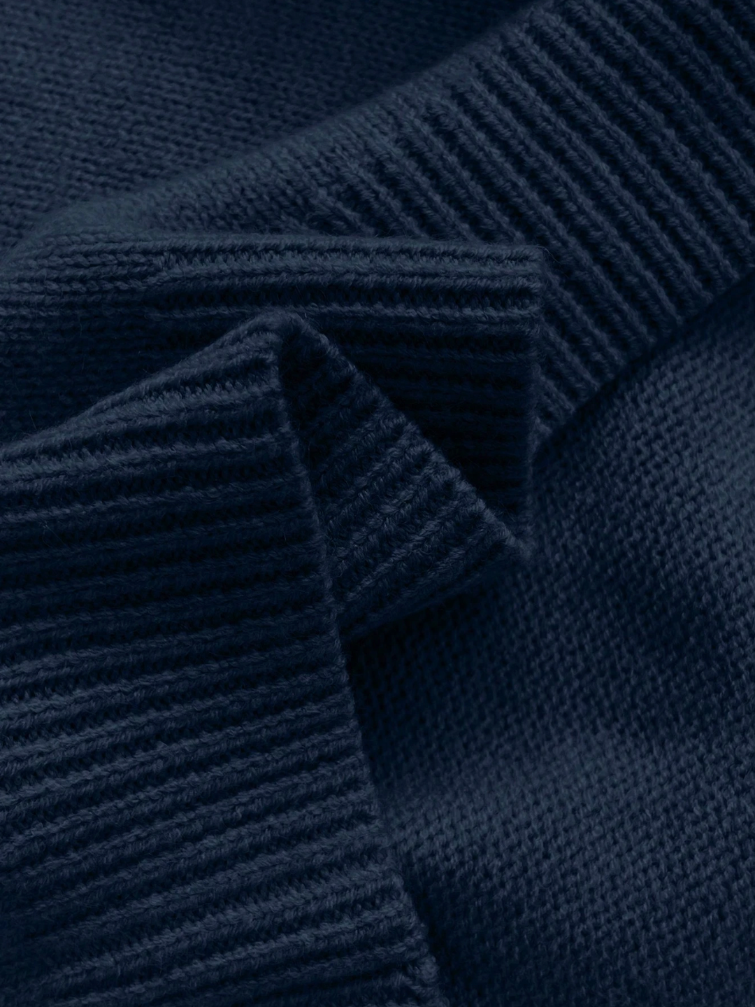 Celia | Elegancki Sweter z Koronkowym Kołnierzykiem